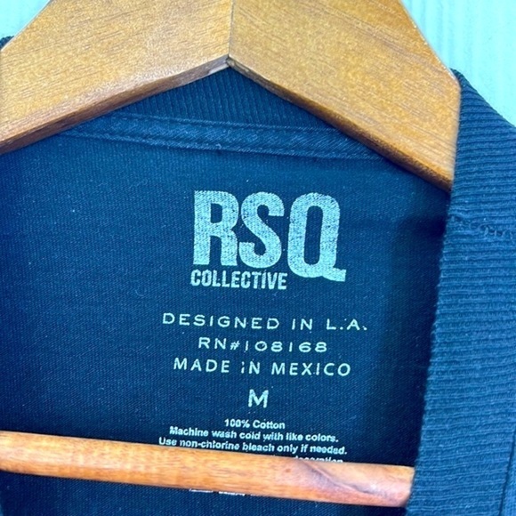 RSQ - Lost In Paradise Skeleton Hulu Beach Skeleton Graphic T Shirt Medium - Picture 7 of 9